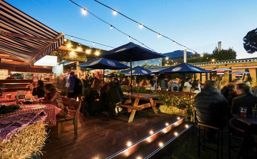 AVC2203-CLH-013-865x535-1