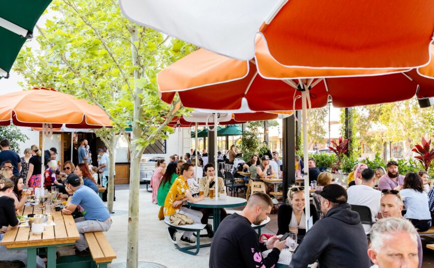 SHOTBYTHOM-4463-865x535-copy